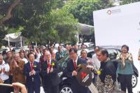 Mitsubishi Berikan Delapan Unit Mobil Listrik untuk Indonesia 