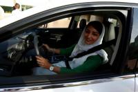 Inilah Aksi Kali Pertama Sejarah  Perempuan Arab Saudi 