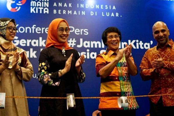 Bangkitkan kembali permainan tradisional Indonesia untuk meningkatkan kualitas kesehatan anak Indonesia.