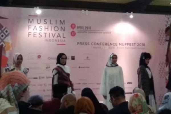 Indonesia harus siap menjadi pusat tren fashion muslim dunia.
