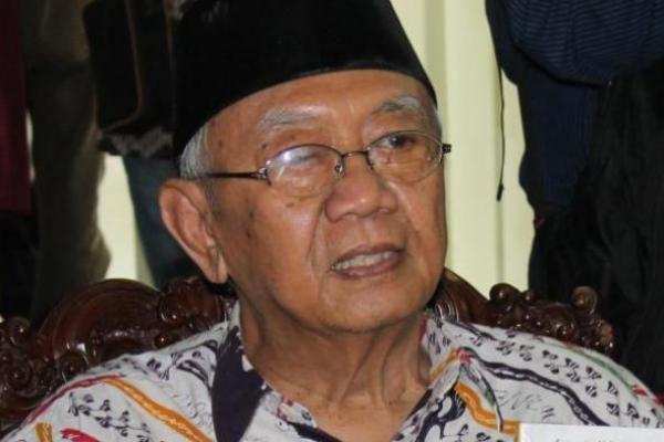 Tak hanya Nahdlatul Ulama (NU), rakyat Indonesia turut kehilangan sosok ulama yang kritis terhadap nasib dan masa depan bangsa, KH Salahudin Wahid.
