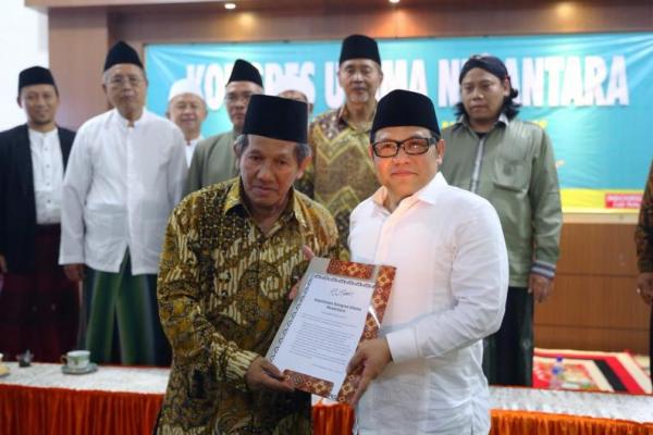 Puluhan pengasuh Pondok Pesantren dan kiai Nahdlatul Ulama mendeklarasikan Muhaimin Iskandar.