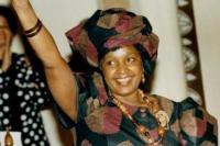 Begini Penghormatan Terakhir Warga Afsel  untuk Winnie Madikizela