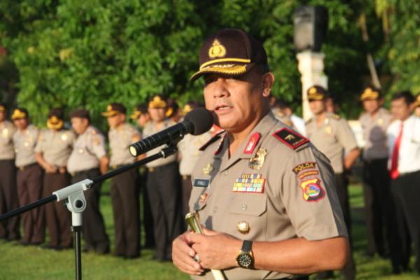 Firli dirotasi jabatannya dari Kapolda Sumatera Selatan ke jabatan Kepala Baharkam Polri. Sebelumnya jabatan Kabaharkam ini diisi oleh Irjen Condro Kirono.