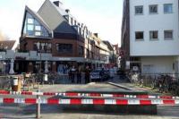Aksi Teror Tabrak Mobil, Hantam  Restoran di Jerman