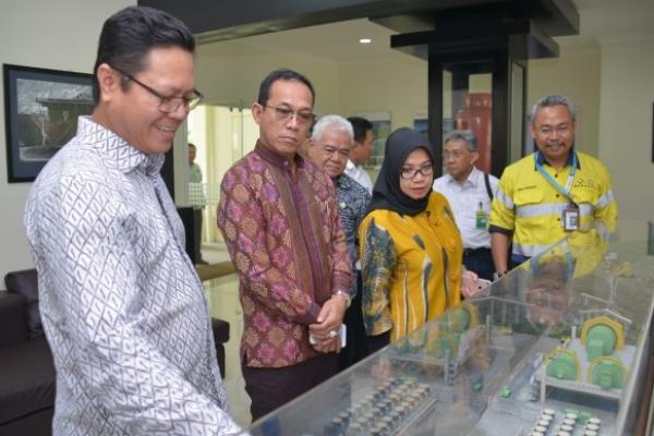 Komisi VII DPR RI mengapresiasi PT. AMMAN Mineral Nusa Tenggara (PT. AMNT) yang telah menyiapkan lahan seluas 100 hektar untuk pembangunan smelter.