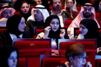 Uni Emirat Arab Garap 600 Layar Bioskop di Saudi