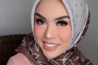 Medina Zein, Sosok Kartini Zaman Now yang Sukses di Usia Muda