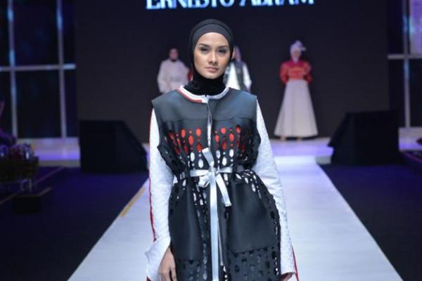 Indonesia dinilai berpotensi besar untuk menjadi kiblat fashion muslim di dunia.