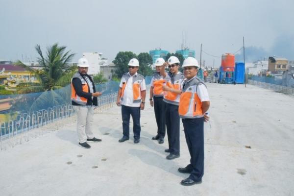 Tim Kunjungan Kerja Komisi V DPR RI  dipimpim Ketua Komisi V DPR RI Fary Djemy Francis melakukan peninjauan pembangunan proyek strategi nasional di Sumatera Utara.