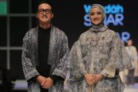 Fashion Muslim dalam Tren Make-up Sinar dan Pijar