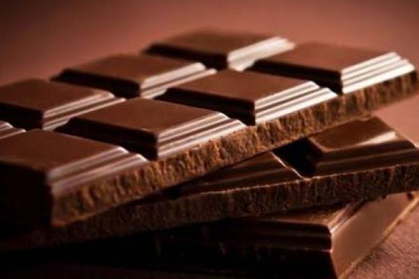 semakin tinggi mengkonsumsi makanan dari bahan kakao, semakin positif dampaknya pada kognisi, memori, suasana hati, kekebalan dan efek menguntungkan lainnya.