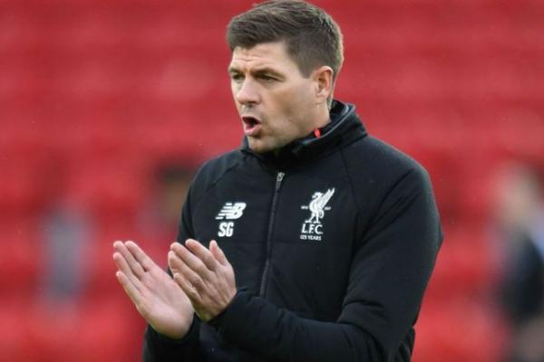 Mantan kapten Inggris dan Liverpool Steven Gerrard telah setuju untuk menjadi manajer Glasgow Rangers, Kamis Malam (03/05) waktu setempat.