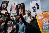 Warga Iran Turun ke Jalan Tuntut Perbaikan Ekonomi