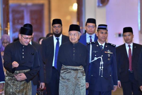 Perdana Menteri Malaysia terpilih itu akan memilih sejumlah menteri yang akan masuk dalam susunan kabinetnya.