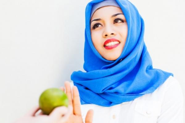 Tahukah Anda, jika dilakukan dengan sungguh, puasa di bulan Ramadan memiliki manfaat yang baik bagi tubuh.