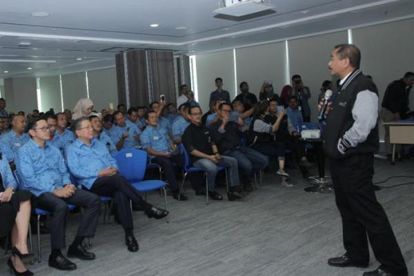 Turut memajukan industri Pariwisata Indonesia, Kementerian Pariwisata Berikan pelatihan kepada 100 pengemudi Blue Bird.