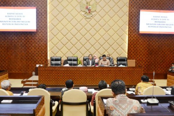 Ketua Komisi II DPR RI Zainudin Amali memberikan apresiasi kepada Kementerian Dalam Negeri atas upaya yang dilakukan untuk menjaga kelancaran pelaksanaan Pilkada Serentak 2018.