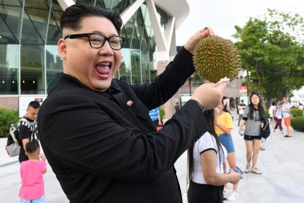 Pria Australia-China yang menyamar sebagai pemimpin Korea Utara menyebut dirinya sebagai Howard X.