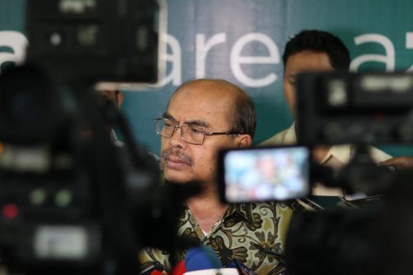 mantan menteri keuangan itu juga menyayangkan sikap Pemerintah Provinsi DKI Jakarta yang mengeluarkan surat edaran zakat ke masyarakat melalui Bazis DKI.