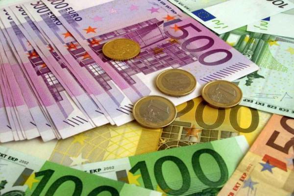 Dilansir dari AFP, selama Januari hingga Juni 2018, Jerman mengungmpulkan total 48,1 miliar euro ($ 55,7 miliar), naik 18,3 miliar euro tahun-ke-tahun menurut pejabat otoritas federal, Destatis.