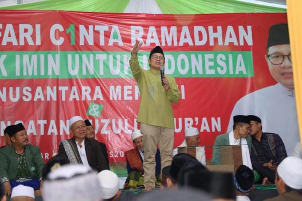 Majelis kiai dan ulama se-Kabupaten Bogor memberikan mandat kepada Muhaimin Iskandar, untuk maju sebagai calon wakil presiden