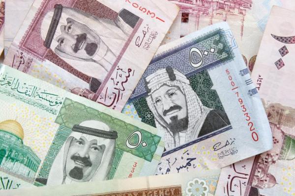 Arab Saudi defisit anggaran mencapai 48.977 miliar riyal (USD 13.65 miliar) setelah akhir kuartal ketiga tahun ini.