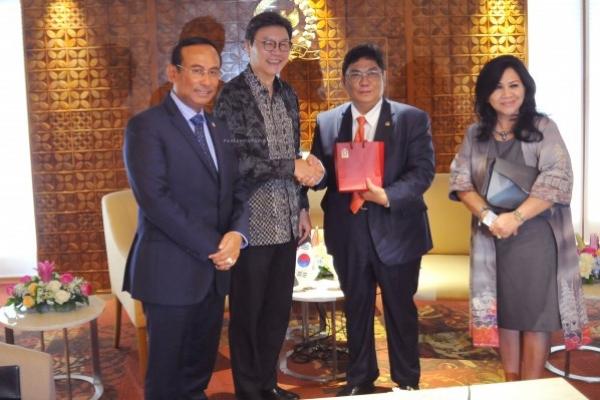 Wakil Ketua DPR RI Utut Adianto berharap hubungan kerja sama dua negara antara Indonesia dan Korea Selatan yang sudah terjalin sejak 1973 dapat lebih ditingkatkan lagi. Khusunya di bidang perdangangan.