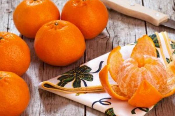 Selain membantu kita menenangkan diri, buah jeruk dapat membantu meningkatkan fungsi di berbagai bagian tubuh.