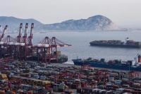  AS Naikkan Tarif Impor Tiongkok hingga 25 Persen