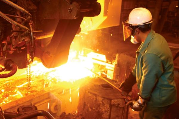 Menurut statistik yang dirilis oleh tambang Iran dan grup logam IMIDRO, produsen utama mengekspor 675.000 ton baja pada bulan pertama tahun ini.