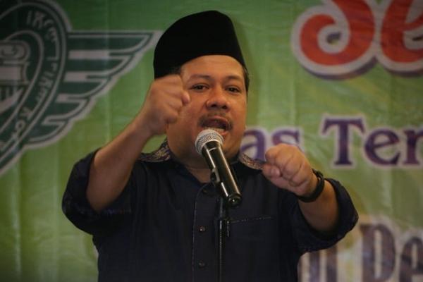 Wakil Ketua Umum DPN Partai Gelora, Fahri Hamzah mengkritik pernyataan Panglima TNI, Hadi Tjahjanto.