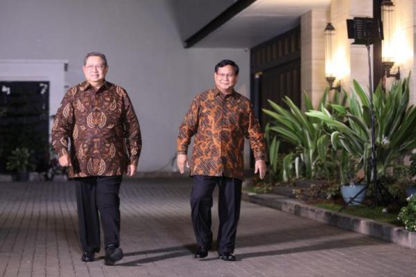 Ketua Umum Partai Demokrat Susilo Bambang Yudhoyono (SBY) menyerahkan kepada Ketum Partai Gerindra Prabowo Subianto untuk menentukan Cawapres untuk Pilpres 2019.
