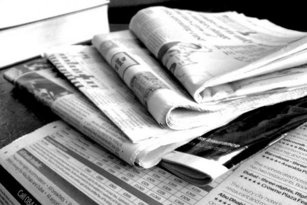 Surat kabar Metro sudah tidak lagi beredar massif sejak Maret lalu. Koran berusia 24 tahun itu direduksi menjadi sebuah laman web dan majalah akhir pekan yang diedarkan secara terbatas.
 