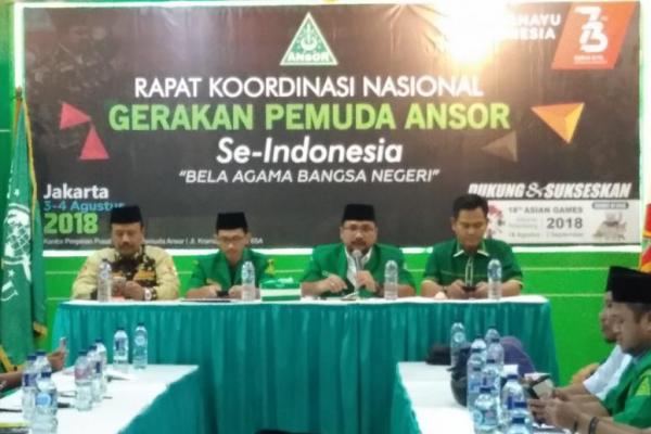 Ketua Umum PP GP Ansor Yaqut Choli Qoumas mengatakan, selain sebagai ajang koordinasi antara pimpinan wilayah GP Ansor dan Banser se-Indonesia, rakornas juga membahas dinamika politik belakangan ini