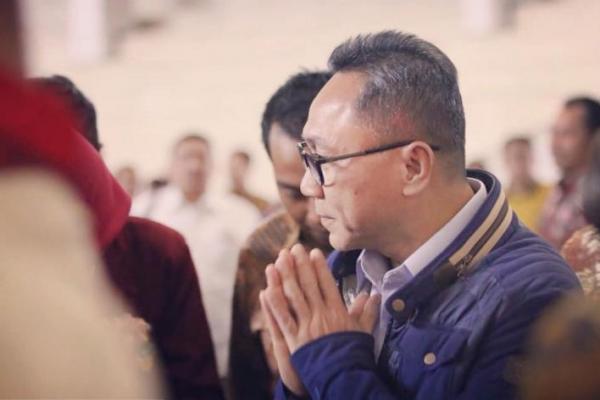 Ketua MPR Zulkifli Hasan menyampaikan dukacita untuk para korban gempa Lombok. Baginya, duka di Lombok adalah duka untuk seluruh negeri.