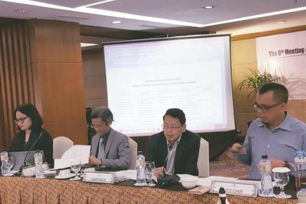 Indonesia adalah satu-satunya negara anggota ASEAN yang telah mempunyai peraturan, terutama dalam pelarangan penggunaan AGP.