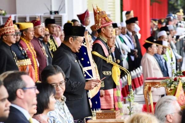 Ketua DPR RI Bambang Soesatyo meyakini di usia ke-73 tahun kemerdekaan Indonesia, merupakan saat yang tepat bagi bangsa Indonesia untuk semakin bijak dan dewasa.