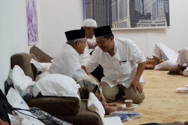 Wakil Ketua DPR Fahri Hamzah bertemu dengan calon wakil presiden (cawapres) KH Ma`ruf Amin yang juga Ketua Umum Majelis Ulama Indonesia (MUI) disela kegiatan ibadah haji, di Kota Mina.