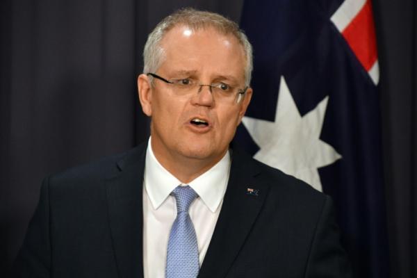 Morisson secara resmi dilantik sebagai perdana menteri ke-30 Australia Jumat malam dalam sebuah upacara di ibukota.