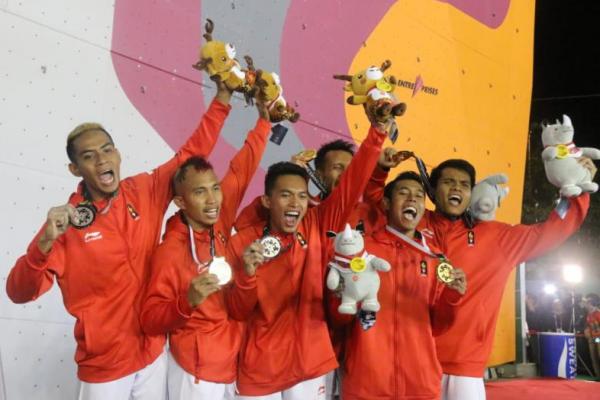 Dengan mengoleksi 72 medali, Indonesia menggeser rekor terdahulu dimana jumlah medali terbanyak yang pernah diraih Merah Putih di Asian Games 1962 dengan total 51 medali.