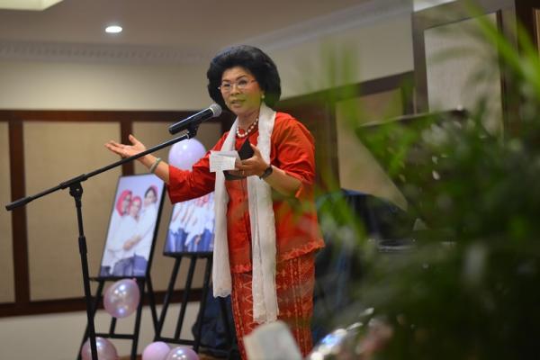 Linda Agum Gumelar mengajak seluruh pihak untuk mengawal implementasi batas usia perkawinan, yang telah disepakati oleh Dewan Perwakilan Rakyat (DPR) bersama pemerintah.