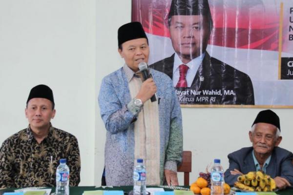 tokoh ummat Islam yang juga politisi tak rela Indonesia menyimpang dari cita cita pendiri bangsa.