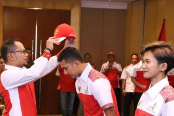 M Hanif Dhakiri berharap Indonesia menjadi juara umum pada kejuaraan ASEAN Skills Competition (ASC) ke-XII di Bangkok, Thailand, pada 31 Agustus - 2 September 2018.