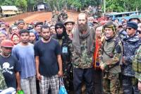 Teroris Abu Sayyaf Ancam Pancung Dua Sandera asal Indonesia