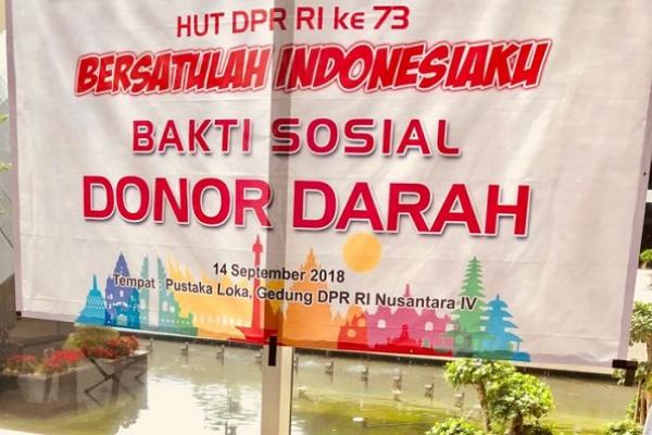 Persaudaraan Istri Anggota Dewan Perwakilan Rakyat (PIA DPR) kembali menggelar kegiatan sosial. Kali ini, PIA DPR-RI di bawah kepemimpinan Lenny Bambang Soesatyo menggelar donor darah, di Kompleks Parlemen Senayan, Jakarta, Jumat (14/9).