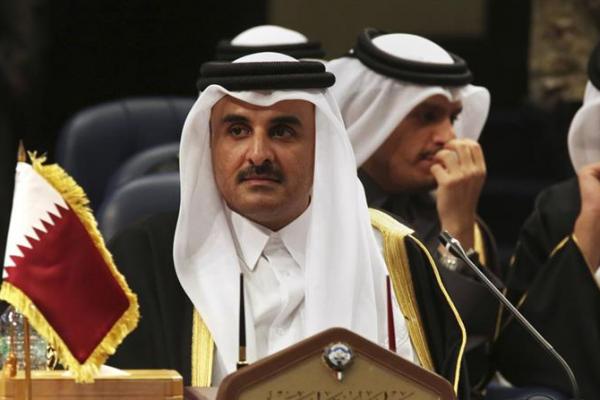 Emir Qatar mendesak agar konflik kedua negara tersebu diselesaikan melalui dialog.