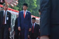 Jokowi Berharap Guru Tidak "Baper" Soal Politik