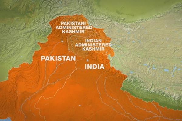 Hubungan antara Islamabad dan New Delhi, yang bermusuhan, semakin tegang atas keputusan India bulan ini 