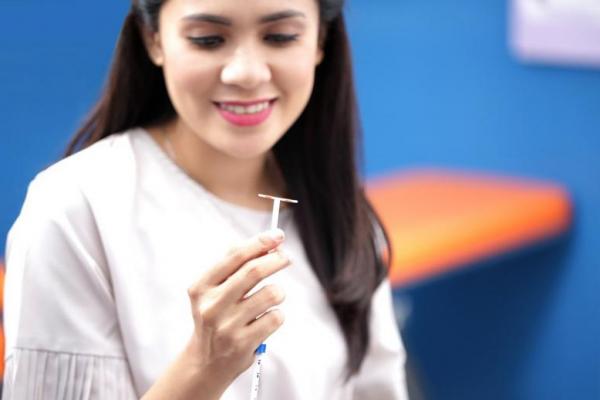 Hanya sekitar lima persen perempuan di Indonesia yang menggunakan alat kontrasepsi IUD untuk metode perencanaan keluarga.